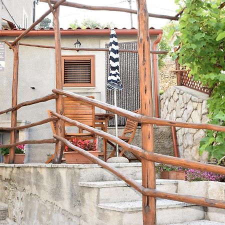 Apartment Anamarija Valun Zewnętrze zdjęcie